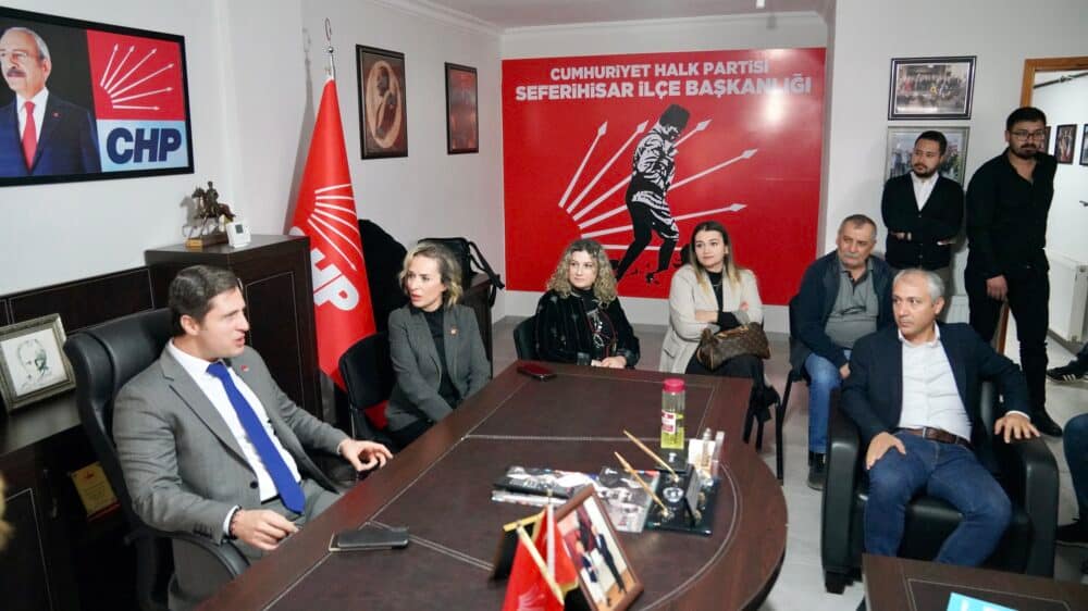 CHP İl Başkanı Deniz Yücel Seferihisar'da Partililer ile Buluştu 2 image00012 e1670602535442