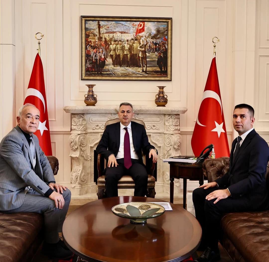 Seferihisar heyetinden İzmir Valisi Süleyman Elban’a ziyaret 1 IMG 20250304 WA0055