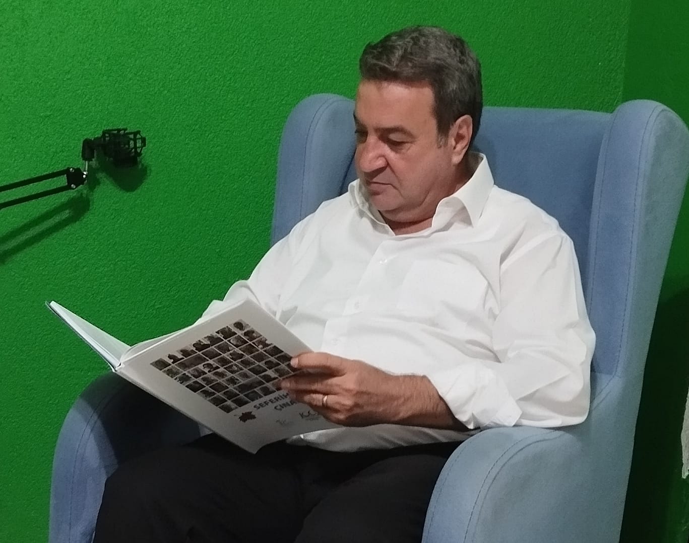 Demokrat Parti Seferihisar Belediye Başkan Adayı Berkant İncekara ofisimizi ziyaret etti 1 Picsart 23 09 02 17 23 09 523