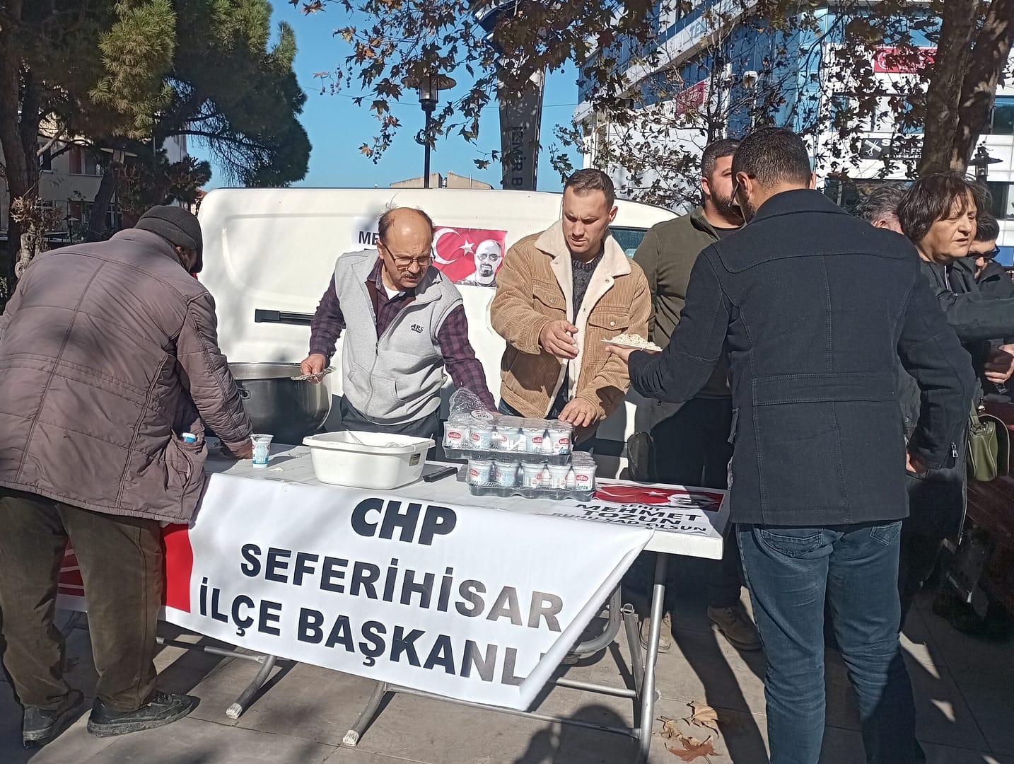 CHP Seferihisar İlçe Başkanlığı'ndan Şehit Polis Mehmet Tozun İçin Hayır Etkinliği Yapıldı 2 IMG 20241216 125107 scaled