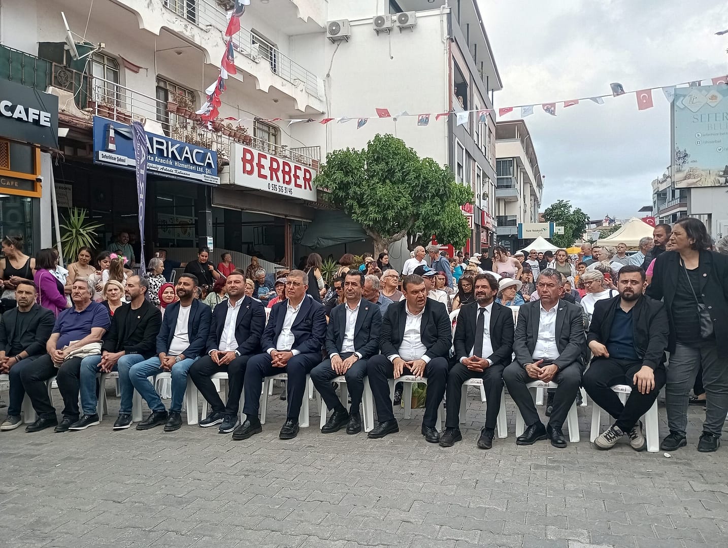 Seferihisar’ın 13. Tohum Takas Şenliği'nde binlerce fide halkla buluştu 4 IMG 20250517 172006 scaled