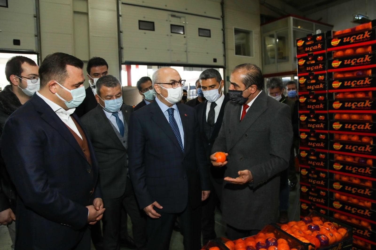 İzmir Valisi Köşger Uçak Kardeşleri Ziyaret Etti. 1 ec322942 00da 4d0c bed5 bb7a2f0711ca