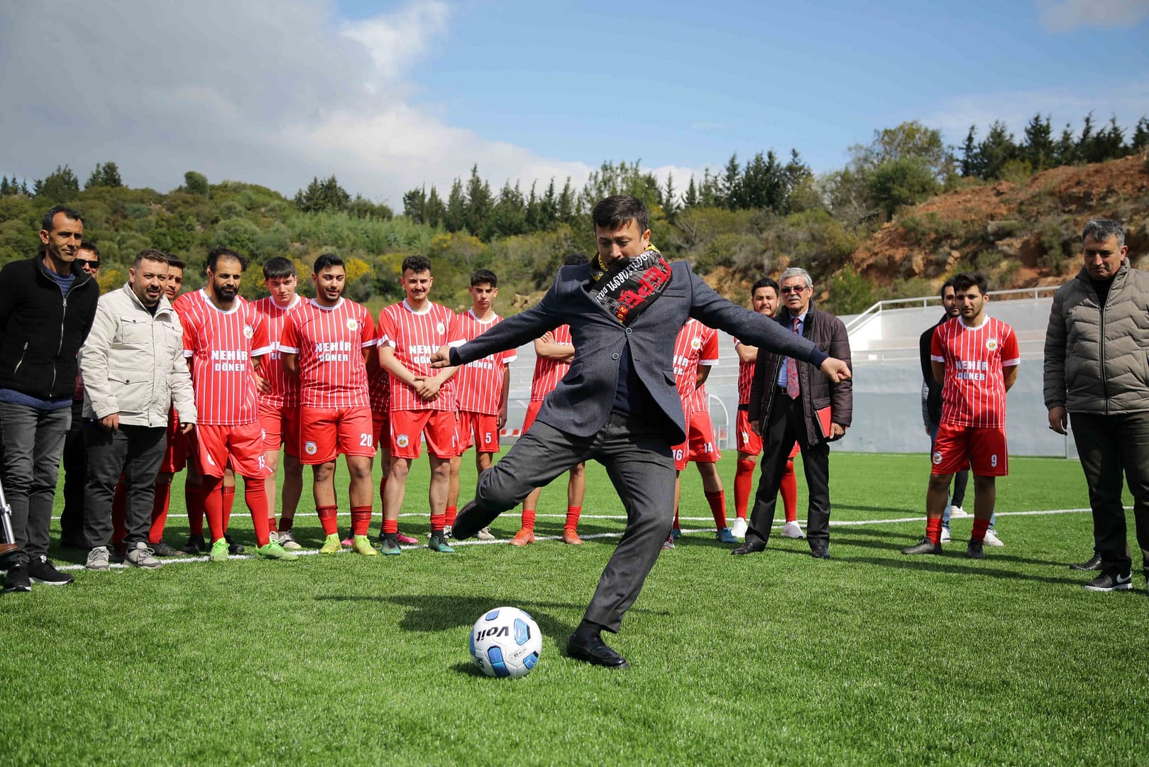 Şehit Osman Koç Stadı Açılışı Gerçekleşti 1 SRCN0584 scaled