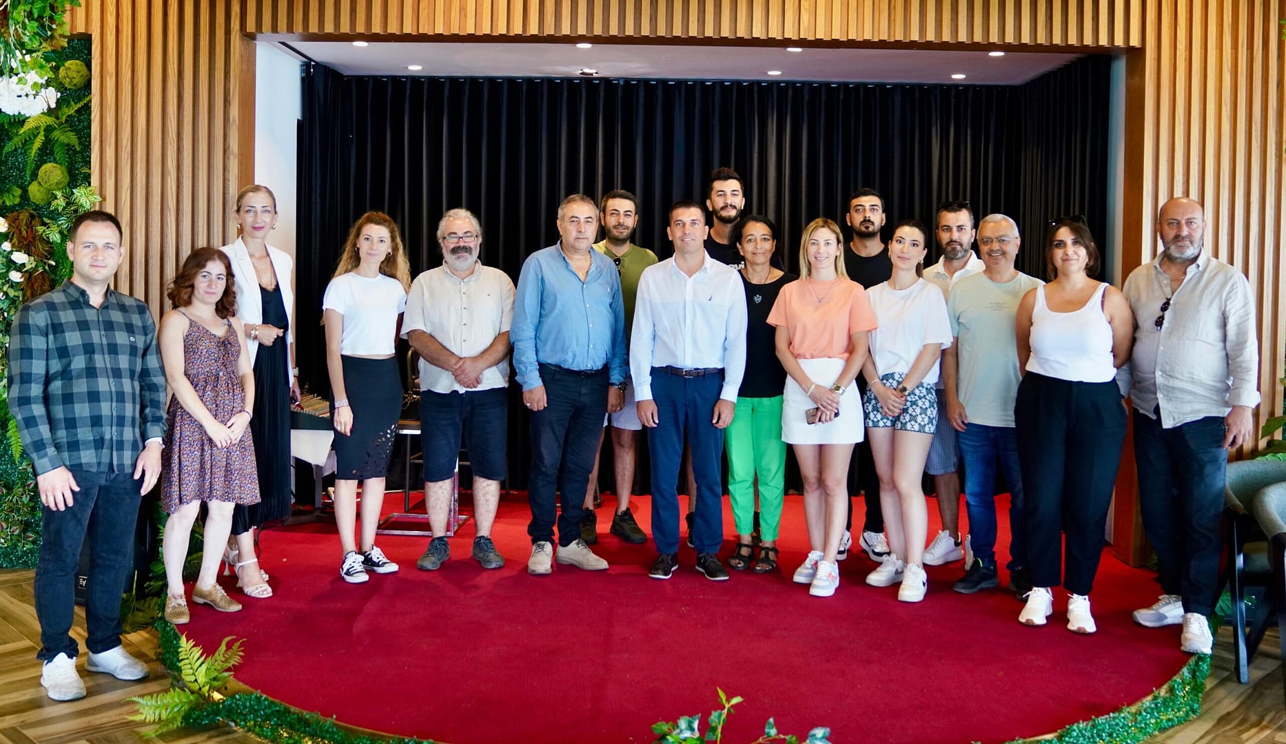 Seferihisar Gazeteciler Cemiyeti Genişletilmiş Yönetim Kurulu Toplantısı Gerçekleşti 1 1000131646 scaled