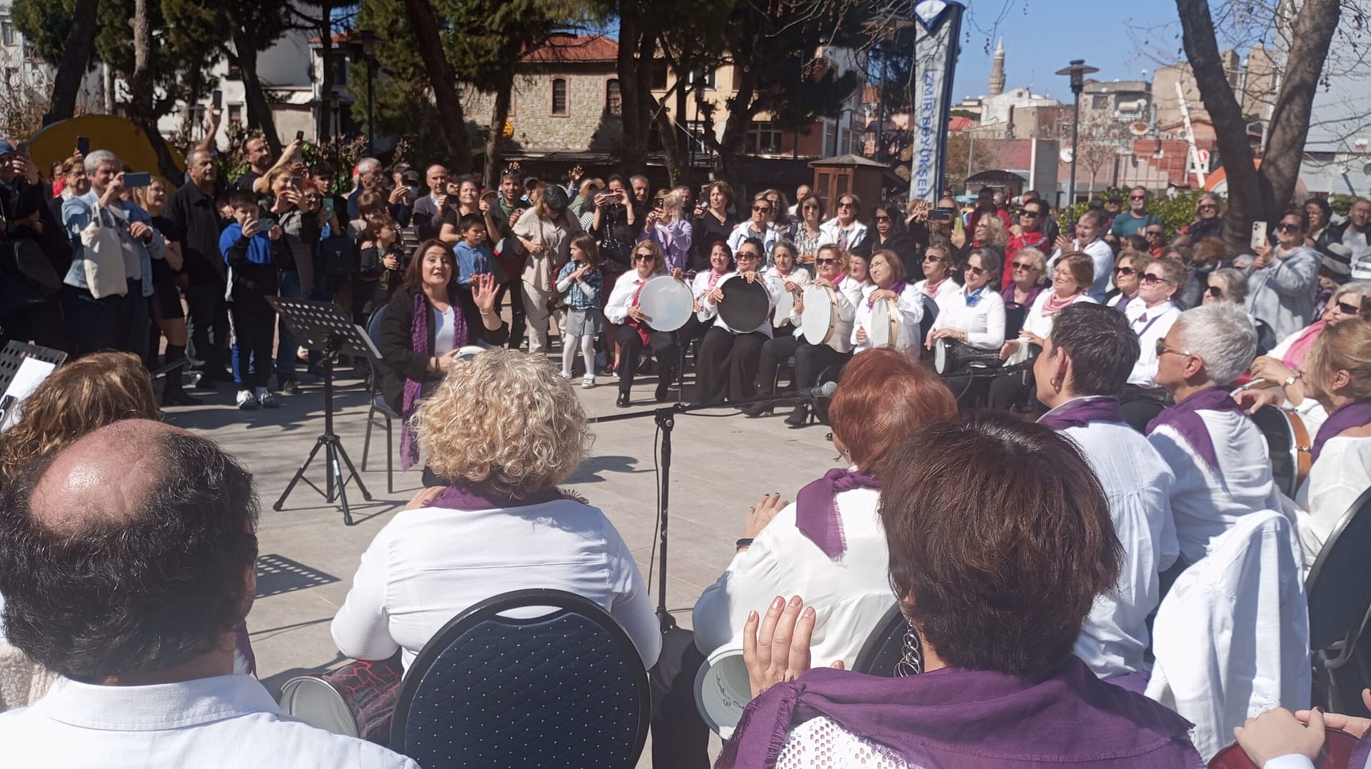 Seferihisar'da 8 Mart Dünya Emekçi Kadınlar Günü Coşkuyla Kutlandı 4 IMG 20250308 135701 scaled