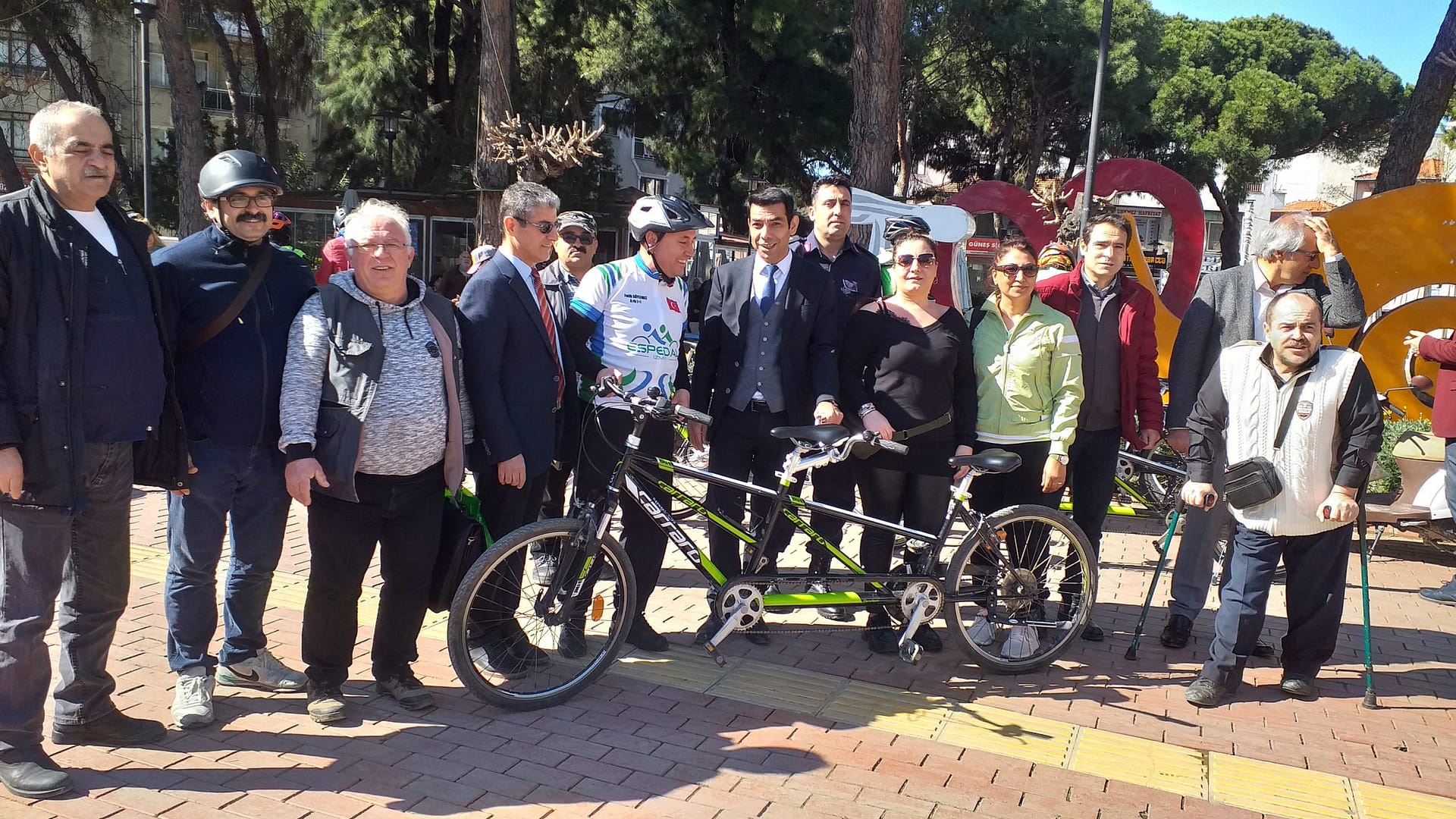 Engelleri Bisiklet Sürerek Aştık 2 20200226 122057 scaled