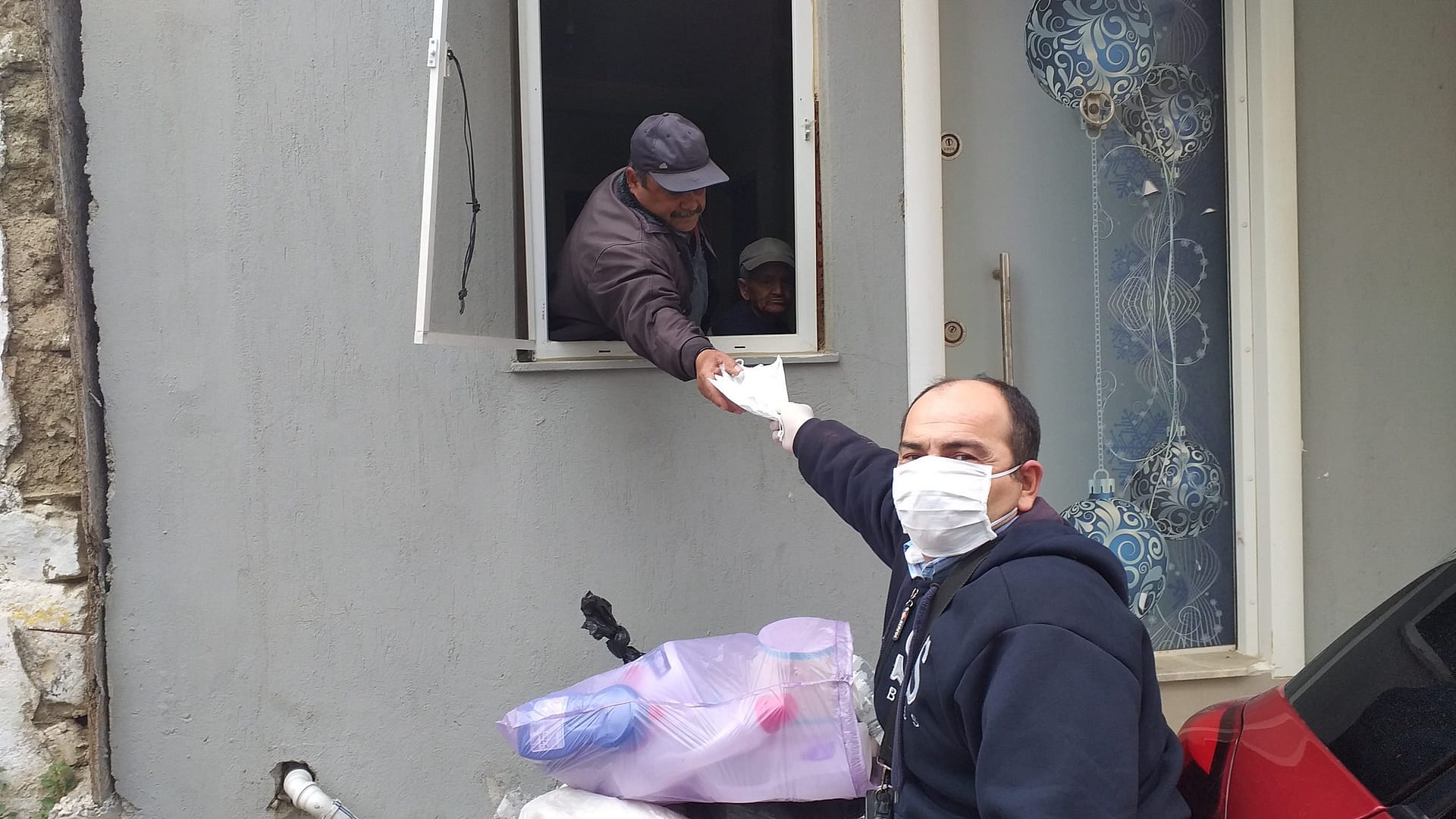 Seferihisar Chp'den Engellilere Maske Destegi 1 20200327 122547 scaled