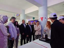 Seferihisarlı gençler, Bilim Şenliği'nde ilgi odağı oldu. 2 WhatsApp Image 2024 04 25 at 13.58.50