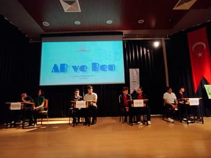 Seferihisar'da liseli öğrenciler AB soruları ile yarıştı 1 WhatsApp Image 2024 05 15 at 17.21.44