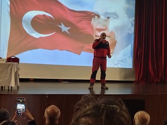 Güzelbahçe Kent Konseyi’nden Anlamlı Deprem Paneli 2 WhatsApp Image 2025 02 05 at 17.23.37 1 scaled