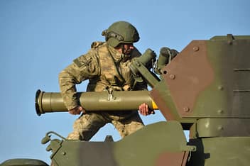 Seferihisar'da Tanksavar Silah Atışları Tatbikatı Gerçekleştirildi 1 FB IMG 1741261289608