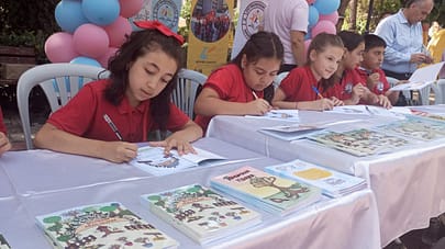 “Küçük Eller Güçlü Kalemler” Projesinin 3. Kitabının İmza Günü Seferihisar’da Gerçekleşti 1 WhatsApp Image 2024 06 13 at 10.33.53