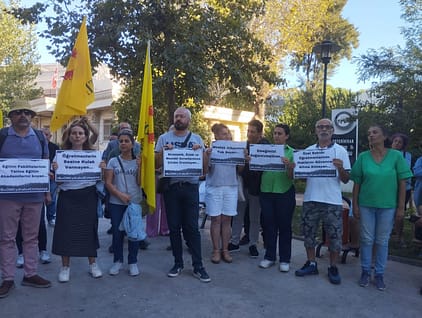 Seferihisar’da Sendikalardan Öğretmenlik Mesleği Kanunu’na Tepki 2 WhatsApp Image 2024 10 03 at 20.12.47 2