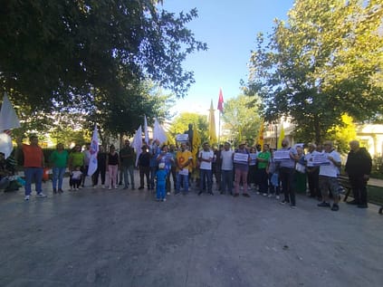 Seferihisar’da Sendikalardan Öğretmenlik Mesleği Kanunu’na Tepki 4 WhatsApp Image 2024 10 03 at 20.12.47