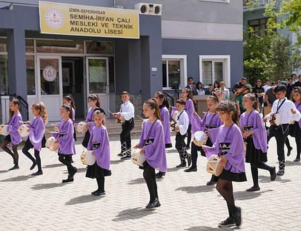 Seferihisar'da Turizm Haftası kutlandı 1 WhatsApp Image 2024 04 17 at 16.57.55 1