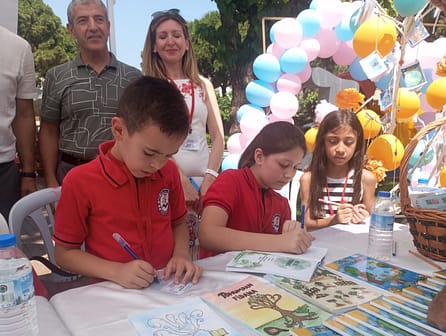 “Küçük Eller Güçlü Kalemler” eserlerini tanıttı 1 WhatsApp Image 2025 06 12 at 13.42.39 2