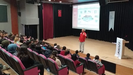 Sivil Savunma Günü dolayısı ile AKUT seminer düzenledi. 1 20200228 114629 scaled