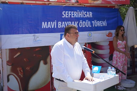 Seferihisar'da Mavi Bayraklı plaj sezonu açıldı 2 1000243115