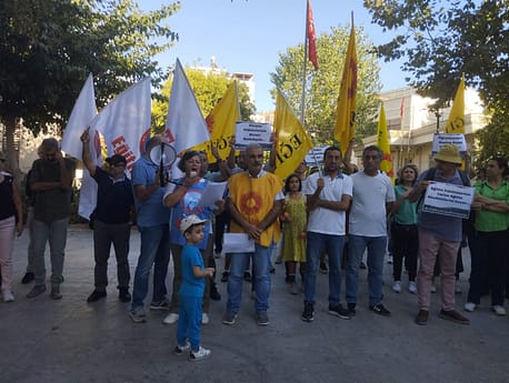 Seferihisar’da Sendikalardan Öğretmenlik Mesleği Kanunu’na Tepki 1 WhatsApp Image 2024 10 03 at 20.12.46