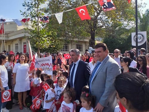 Cumhuriyet Bayramı kutlamaları coşku dolu başladı 2 4 1