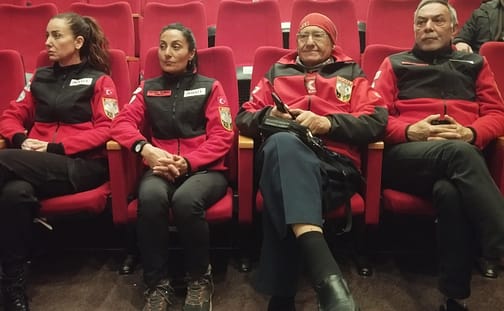 Güzelbahçe Kent Konseyi’nden Anlamlı Deprem Paneli 4 WhatsApp Image 2025 02 05 at 17.23.38 scaled