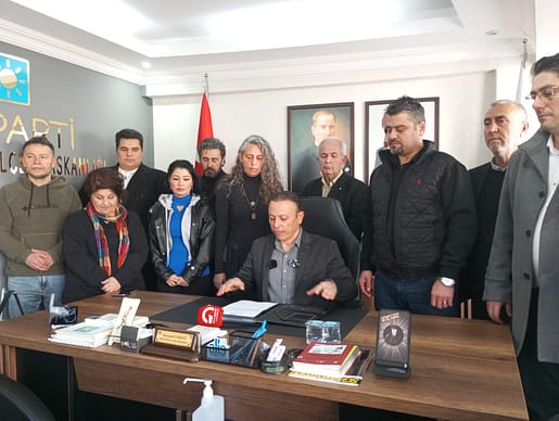 SEFERİHİSAR'da ŞOK GELİŞME: İYİ PARTİ İLÇE BAŞKANI VE YÖNETİMİ İSTİFA ETTİ 1 WhatsApp Image 2024 02 18 at 13.29.27 2