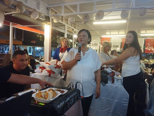 CHP Seferihisar Kadın Kolları Kaynaşma Yemeği Düzenledi 3 WhatsApp Image 2024 09 20 at 11.55.57