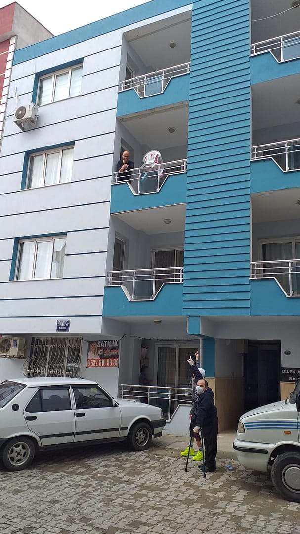 Seferihisar Chp'den Engellilere Maske Destegi 2 20200327 125510 scaled