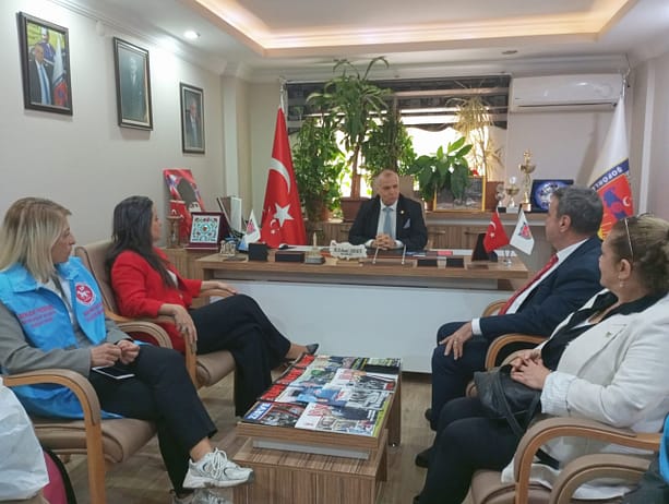 DP İzmir Büyükşehir Belediye Başkan Adayı Burcu Bostancıoğlu Seferihisar'da ziyaretlerde bulundu 2 WhatsApp Image 2024 03 01 at 12.56.20 scaled