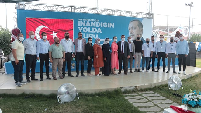 Ak Parti Seferihisar İlçe Başkanlığına Ahmet Aydın Seçildi 1 img 3237 scaled