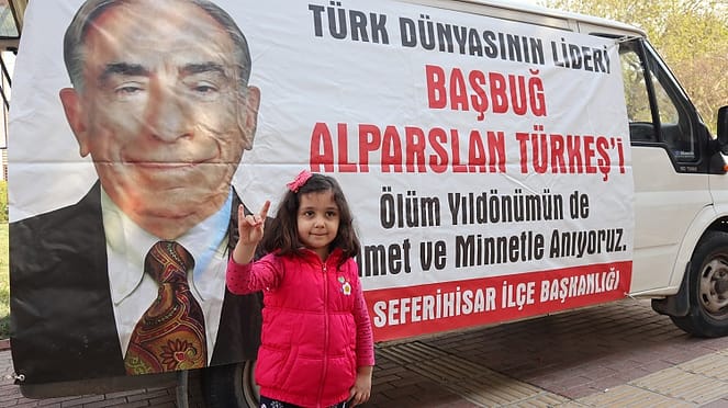 Seferihisar Mhp Alpaslan Türkeş Ruhuna Lokma döktürdü 1 jjj