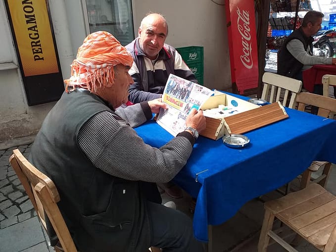 GazettEge'nin yeni sayısı okurlarımız ile buluştu 4 59938384 142068346898830 5370160982154805248 n