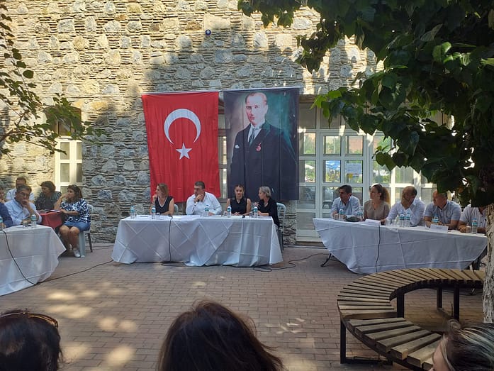 Belediye Meclisi Dutlar Altında gerceklestirildi 1 20190903 111649