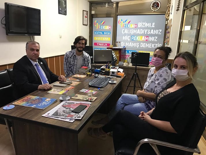 Seferihisar Şoförler Odası Başkanı Abacı Gazettege'yi Ziyaret Etti 2 dis