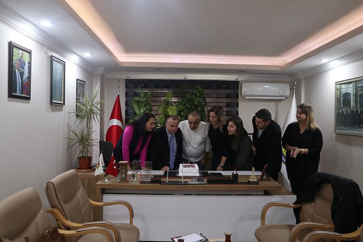 Seferihisar Şoförler ve Otomobilciler Odası Gazetecileri Onurlandırdı 2 IMG 2630 scaled