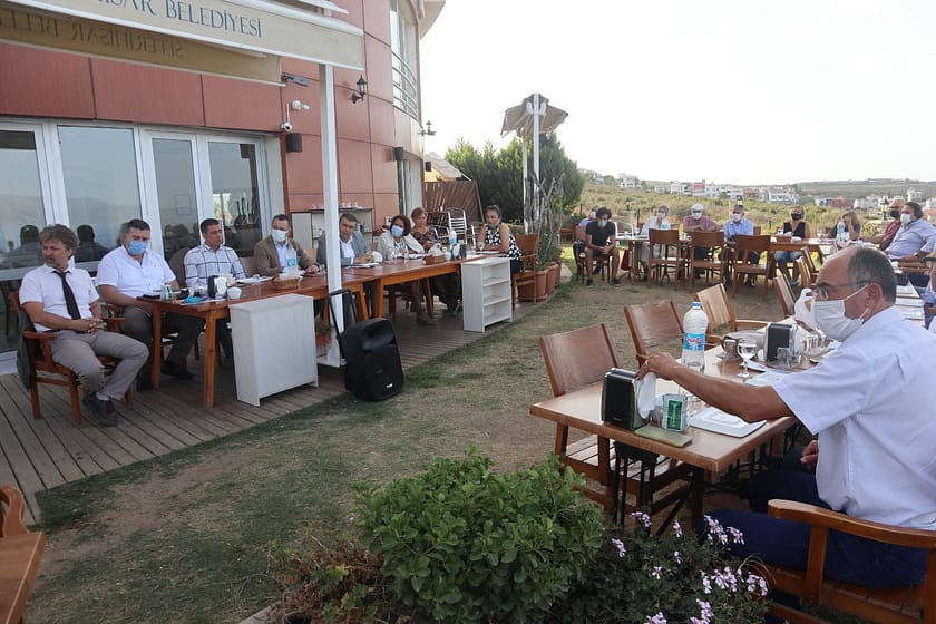 Başkan Yetişkin STK'lar ve Kent Konseyi ile buluştu 1 120564858 1191492507900101 864871112340373395 o