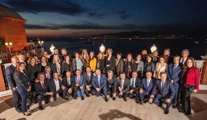 Tunç Soyer İlçe Belediye Başkanları ile buluştu. 1 izmir in yeni belediye baskanlari secim sonra 11942159 o